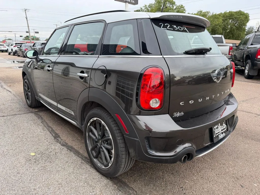 Mini Countryman photo 5