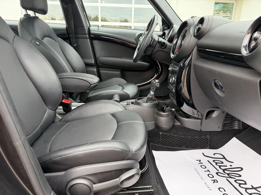 Mini Countryman photo 12