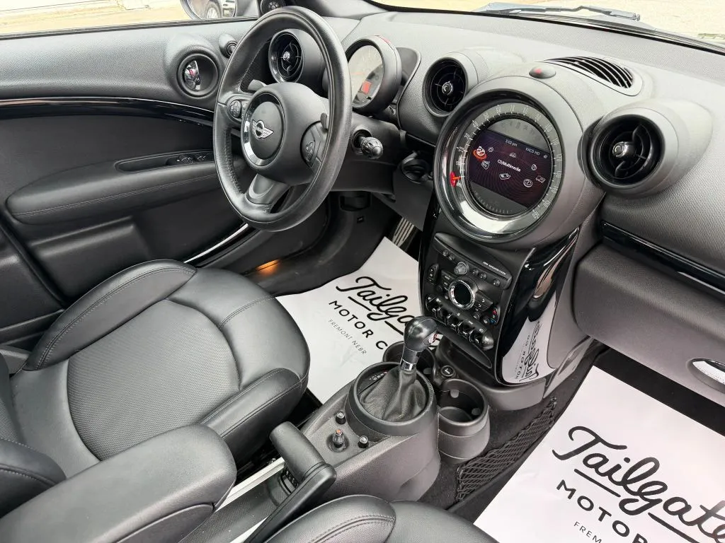 Mini Countryman photo 16