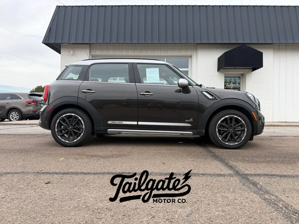 Gray 2016 MINI Countryman Cooper S ALL4 Hatchback 4D for sale in Fremont, NE