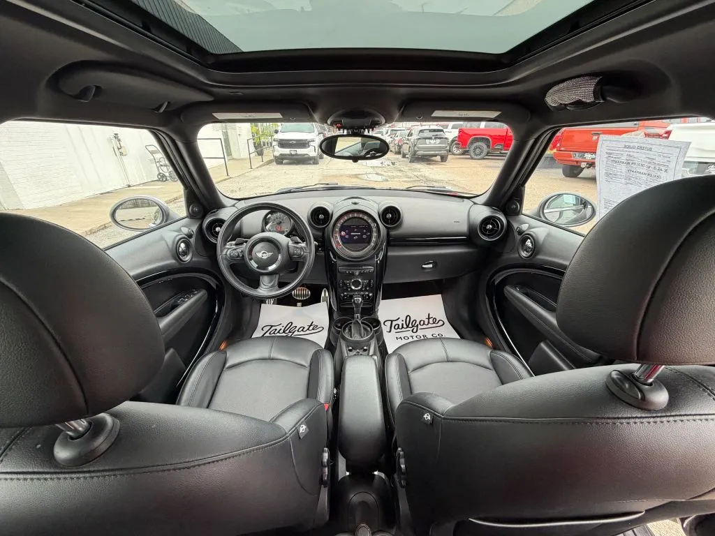 Mini Countryman photo 10
