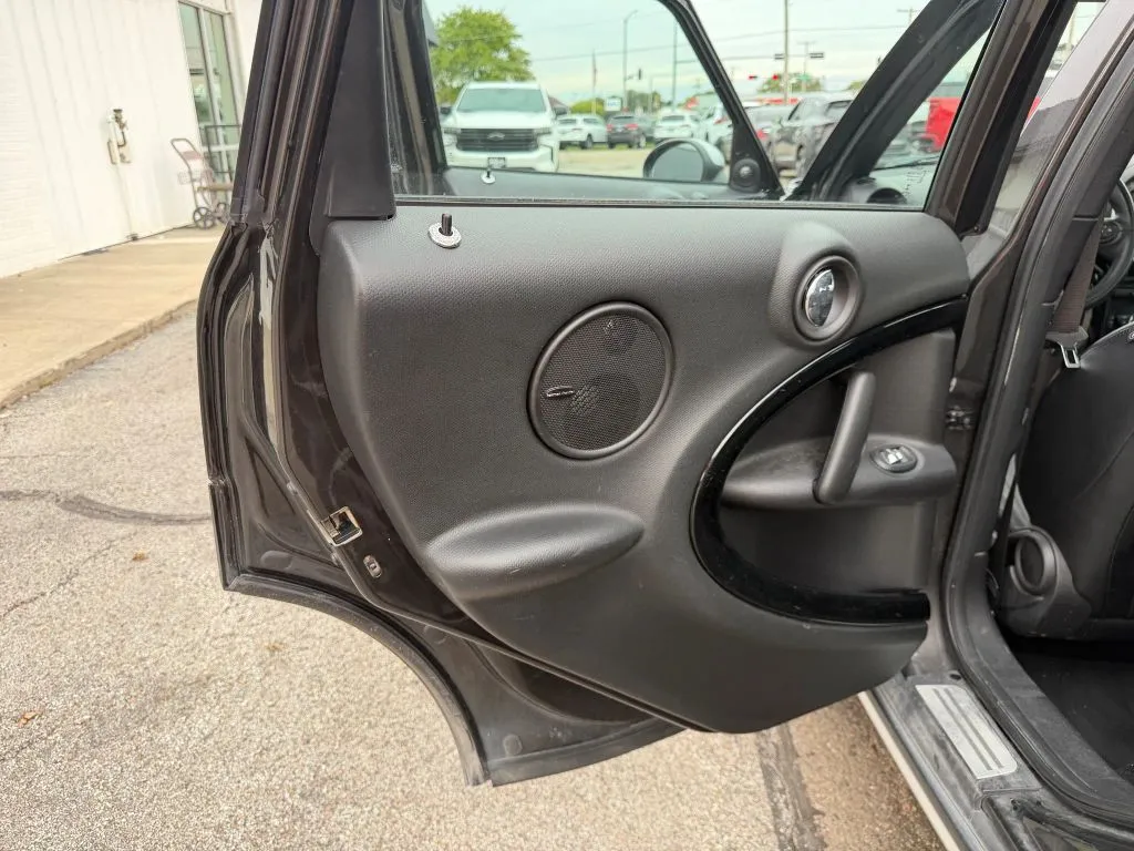 Mini Countryman photo 23