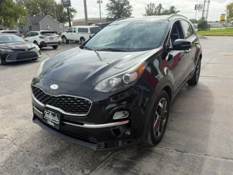 More photos of 2020 Kia Sportage EX Sport Utility 4D at Tailgate Motor Co. (Fremont South), NE