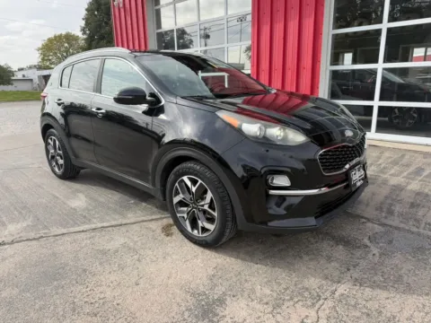 Photos of 2020 Kia Sportage EX Sport Utility 4D for sale in Fremont, NE at Tailgate Motor Co. (Fremont South)