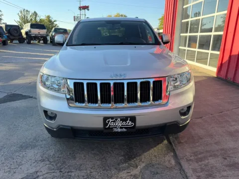 Another view of 2011 Jeep Grand Cherokee Laredo Sport Utility 4D for sale in Fremont, NE at Tailgate Motor Co. (Fremont South)