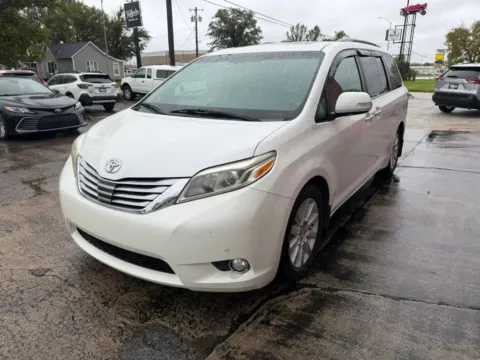 More photos of 2015 Toyota Sienna Limited Premium Minivan 4D at Tailgate Motor Co. (Fremont South), NE