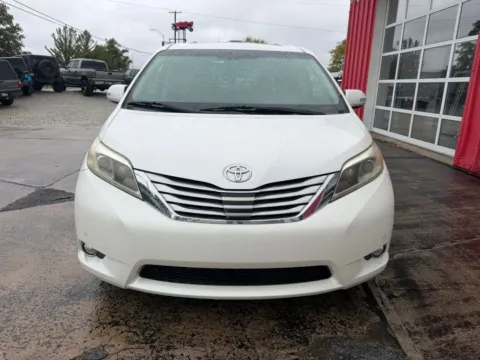 Another view of 2015 Toyota Sienna Limited Premium Minivan 4D for sale in Fremont, NE at Tailgate Motor Co. (Fremont South)