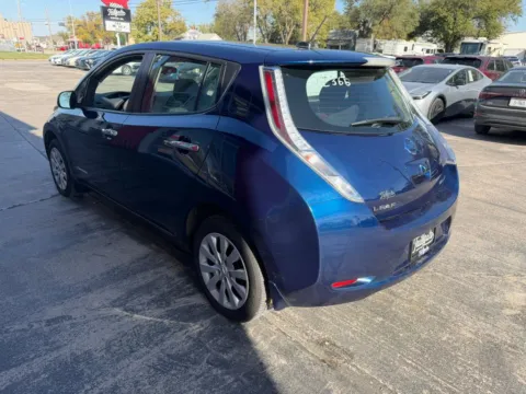 More photos of 2017 Nissan LEAF S Hatchback 4D at Tailgate Motor Co. (Fremont South), NE
