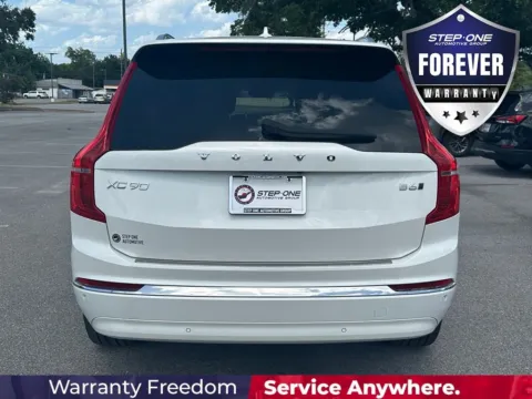 More photos of 2024 Volvo XC90 B6 Plus Bright Theme at Step One Motorsports, FL