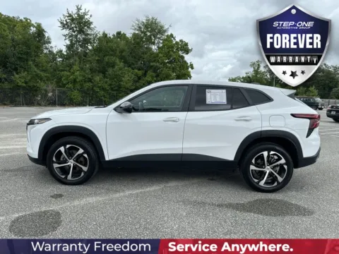 More photos of 2024 Chevrolet Trax 1RS at Step One Motorsports, FL