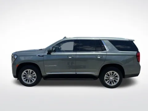 More photos of 2023 GMC Yukon SLT at Step One Motorsports, FL