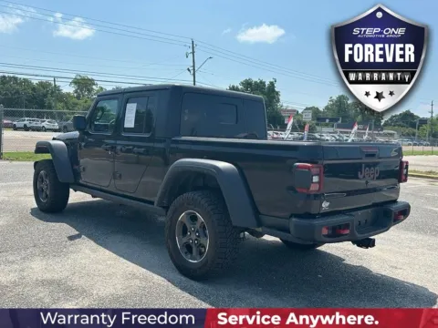 More photos of 2023 Jeep Gladiator Rubicon at Step One Motorsports, FL