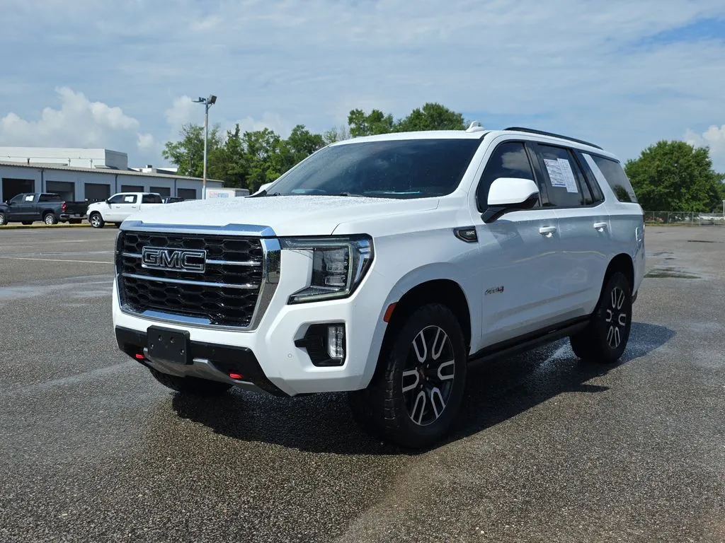 White 2023 GMC Yukon AT4 for sale in Pensacola, FL