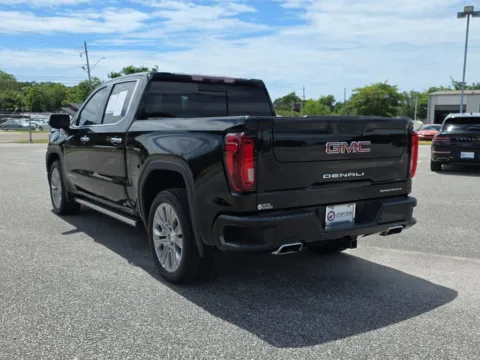 More photos of 2021 GMC Sierra 1500 Denali at Step One Motorsports, FL