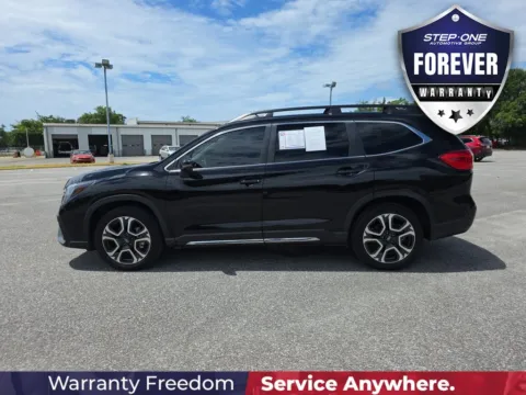 More photos of 2023 Subaru Ascent Limited at Step One Motorsports, FL
