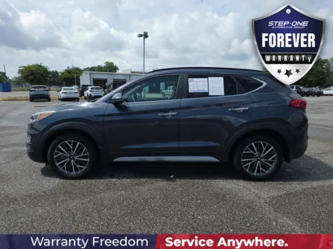 More photos of 2019 Hyundai Tucson Ultimate at Step One Motorsports, FL
