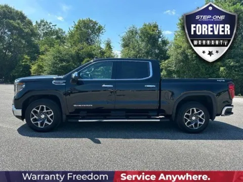 More photos of 2023 GMC Sierra 1500 SLT at Step One Motorsports, FL