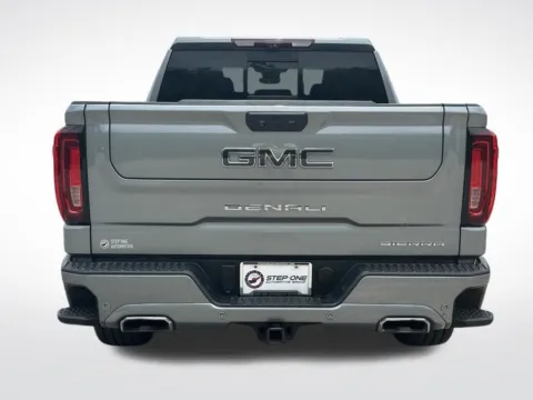 More photos of 2023 GMC Sierra 1500 Denali Ultimate at Step One Motorsports, FL