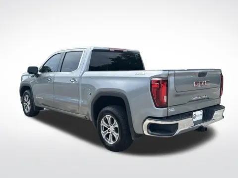 More photos of 2025 GMC Sierra 1500 SLT at Step One Motorsports, FL