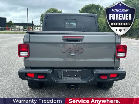 More photos of 2022 Jeep Gladiator Rubicon at Step One Motorsports, FL