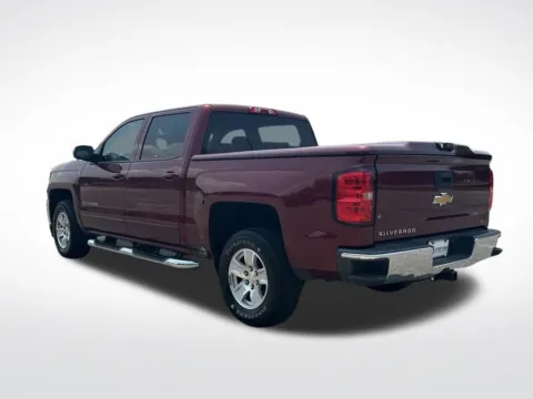 More photos of 2017 Chevrolet Silverado 1500 LT at Step One Motorsports, FL