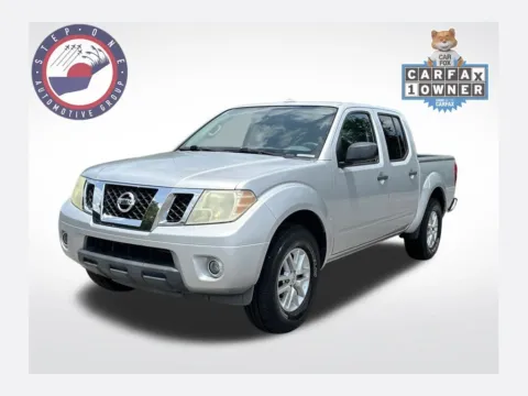 Silver 2015 Nissan Frontier SV for sale in Pensacola, FL