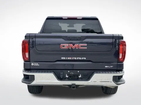More photos of 2025 GMC Sierra 1500 SLT at Step One Motorsports, FL
