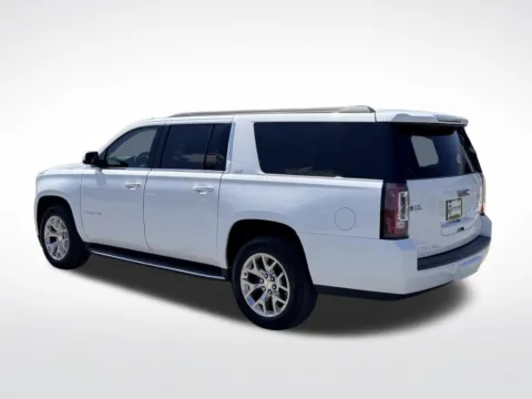 More photos of 2018 GMC Yukon XL SLT at Step One Motorsports, FL
