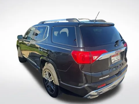 More photos of 2018 GMC Acadia Denali at Step One Motorsports, FL