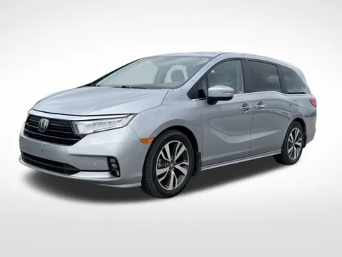 Photos of 2023 Honda Odyssey Touring for sale in Pensacola, FL at Step One Motorsports