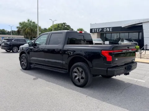 More photos of 2025 Ford F-150 Lightning Lariat at Step One Motorsports, FL