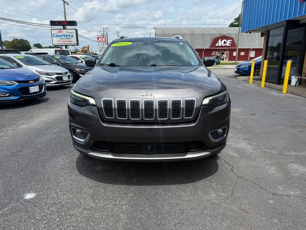 Jeep Cherokee photo 6