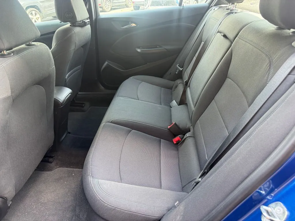 Chevrolet Cruze photo 16