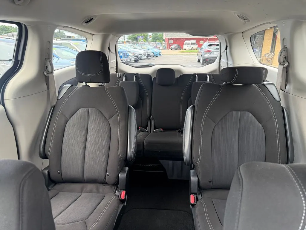 Chrysler Voyager photo 35
