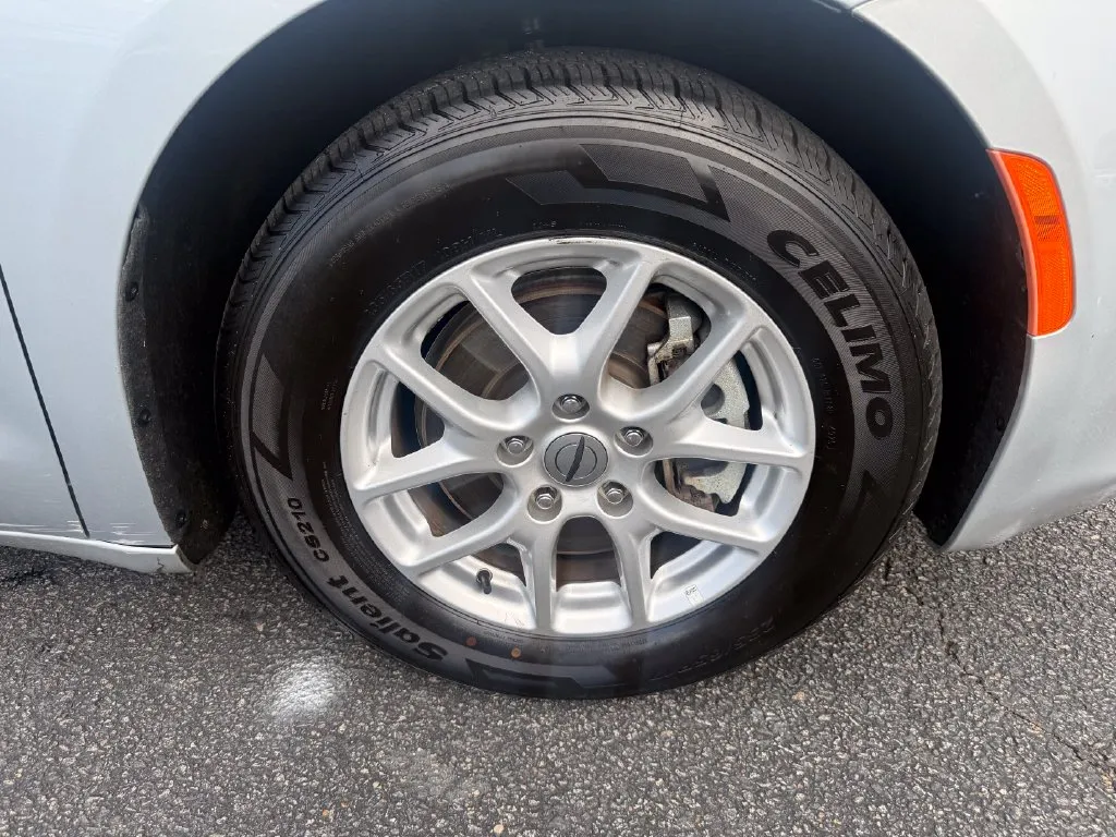 Chrysler Voyager photo 37