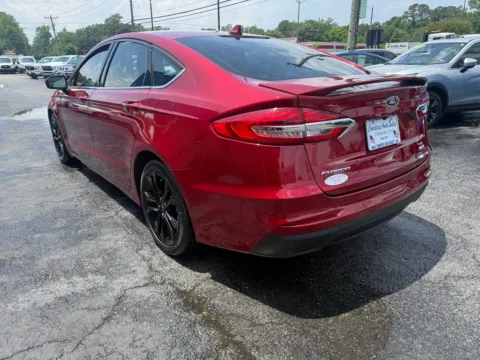 More photos of 2019 Ford Fusion SE at Courtesy Auto Sales, VA
