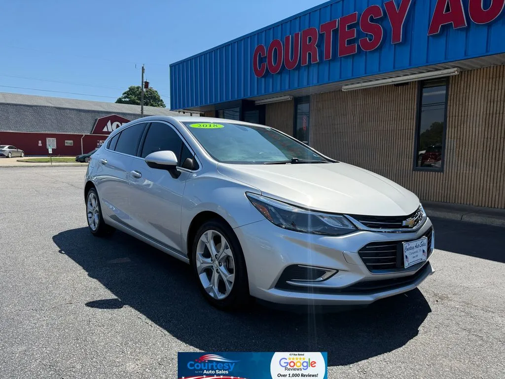 Silver 2018 Chevrolet Cruze Premier for sale in Chesapeake, VA