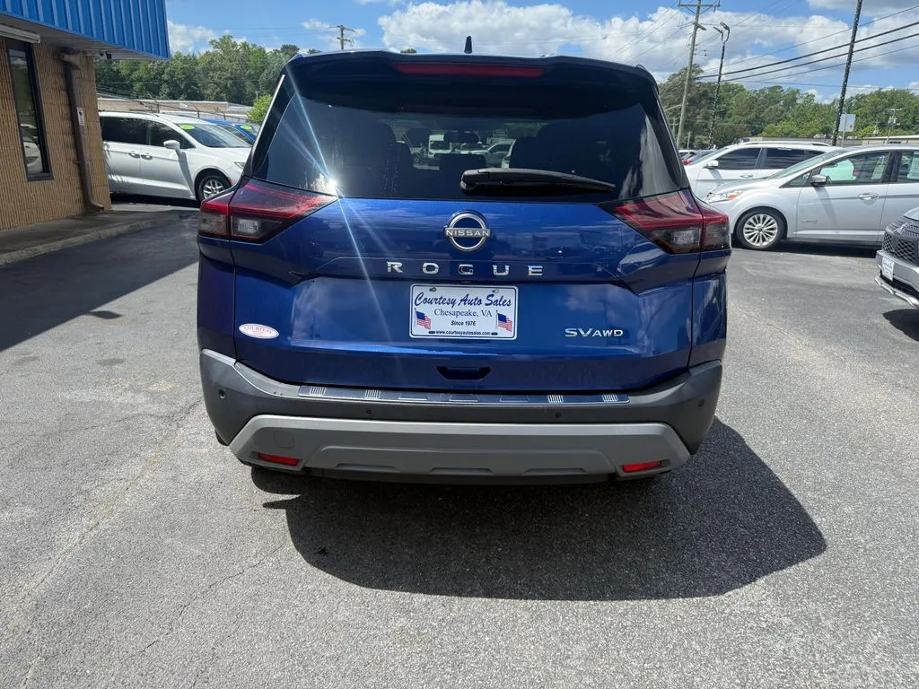 2022 Nissan Rogue SV - Photo 9