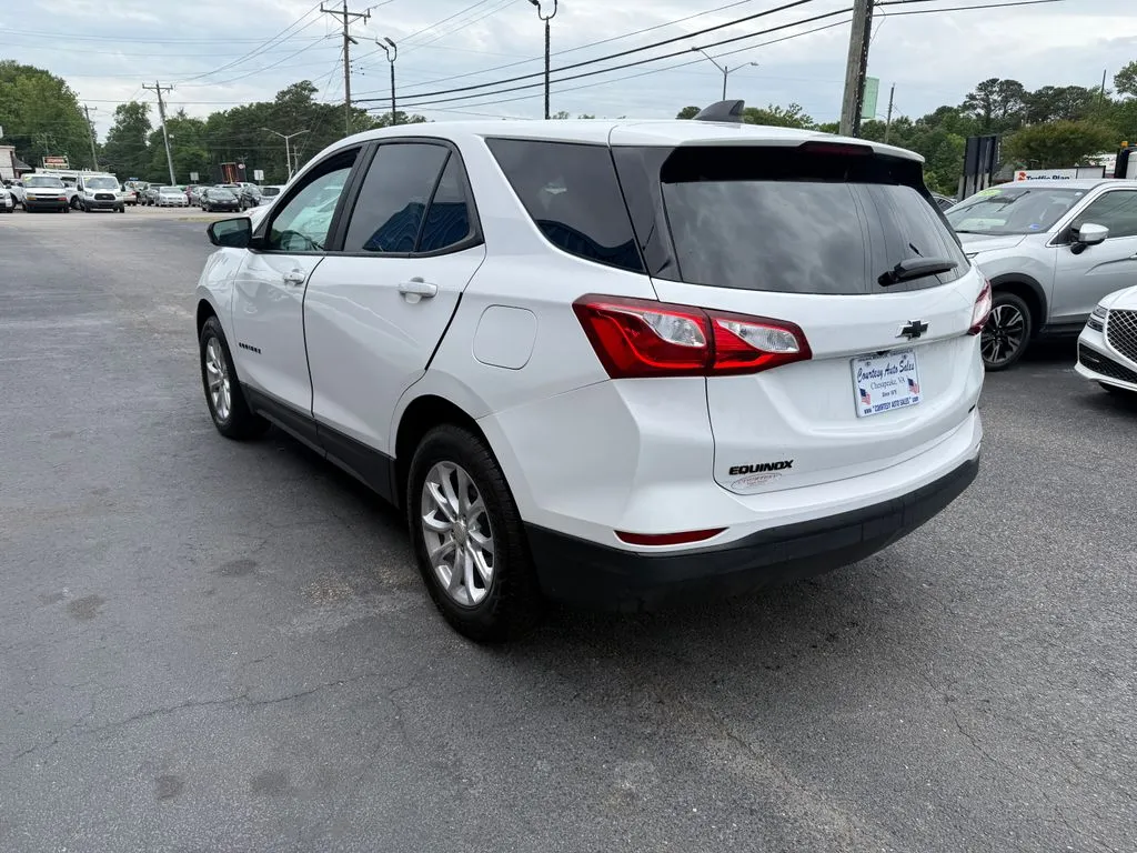 2021 Chevrolet Equinox LS - Photo 8