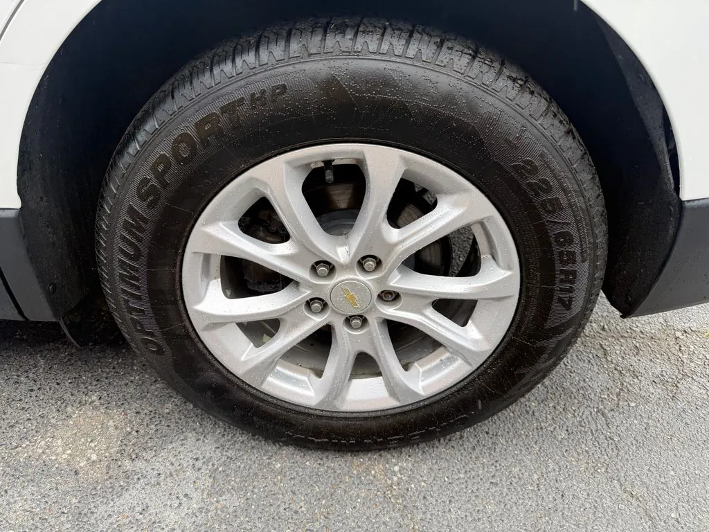 2021 Chevrolet Equinox LS - Photo 33