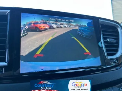 More photos of 2022 Chrysler Pacifica Touring L at Courtesy Auto Sales, VA
