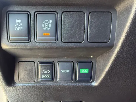 More photos of 2017 Nissan Rogue SV at Courtesy Auto Sales, VA