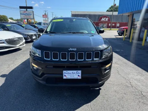 More photos of 2021 Jeep Compass Latitude at Courtesy Auto Sales, VA