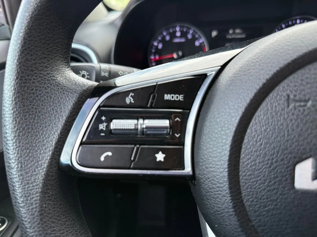 Kia Forte photo 17