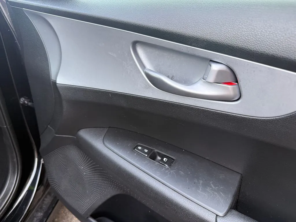 Kia Forte photo 16