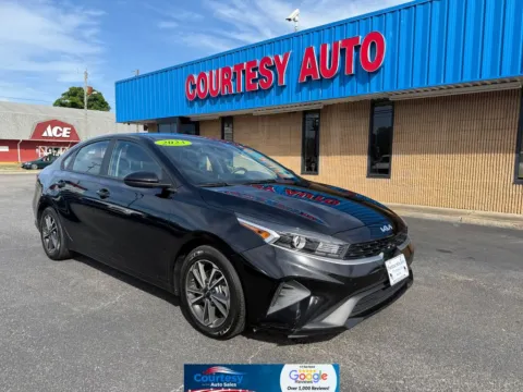 Black 2023 Kia Forte LXS for sale in Chesapeake, VA