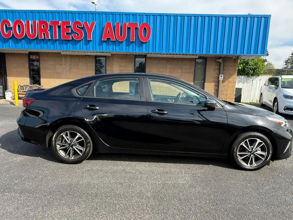 Kia Forte photo 10