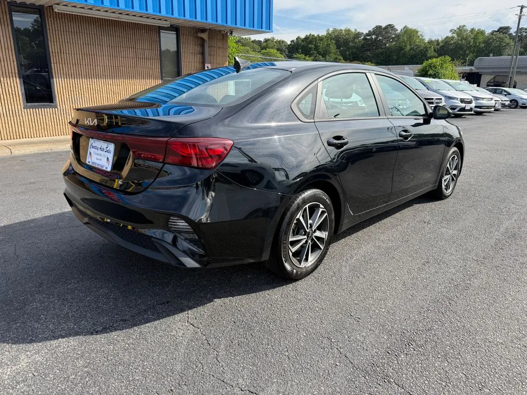 Kia Forte photo 9
