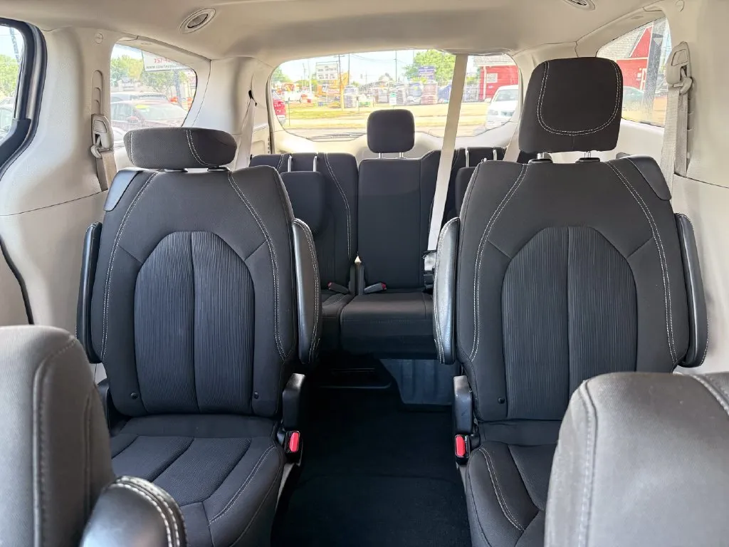 Chrysler Voyager photo 38