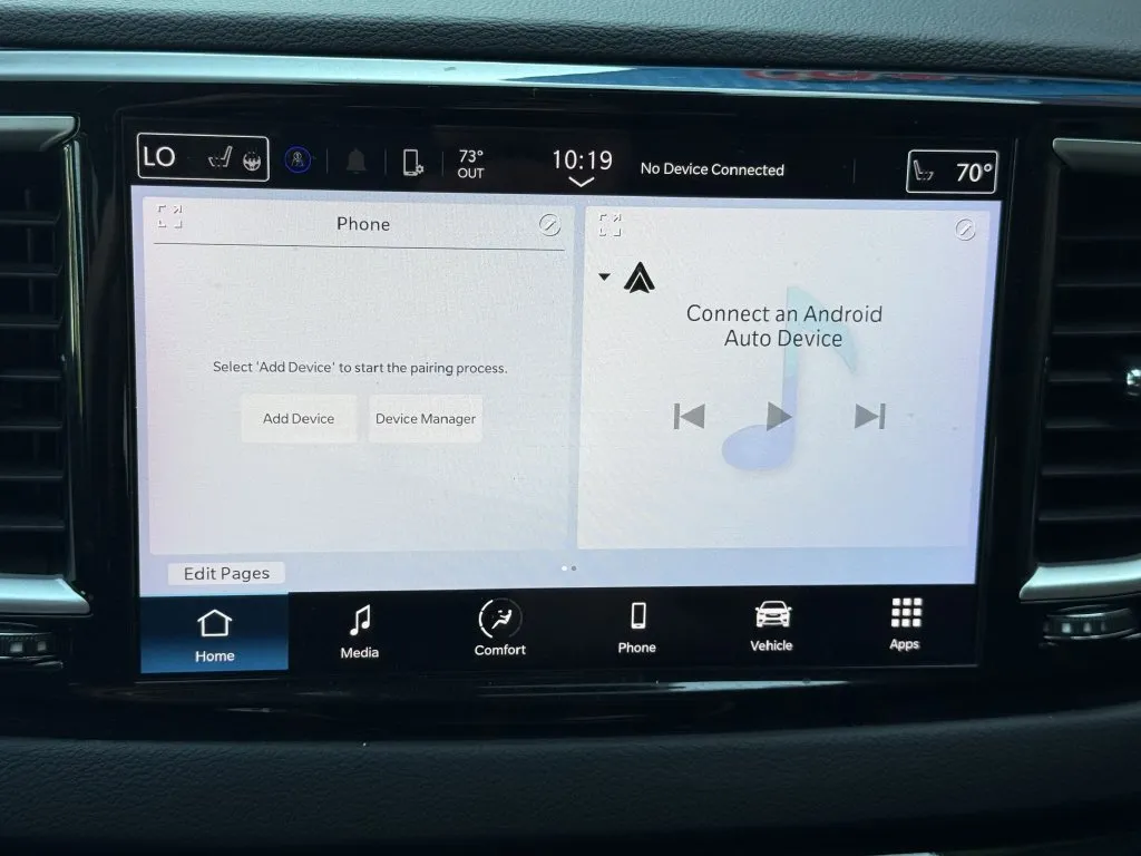 Chrysler Pacifica photo 27